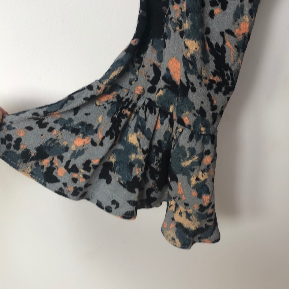 Free People faux wrap romper - Picture 6 of 6
